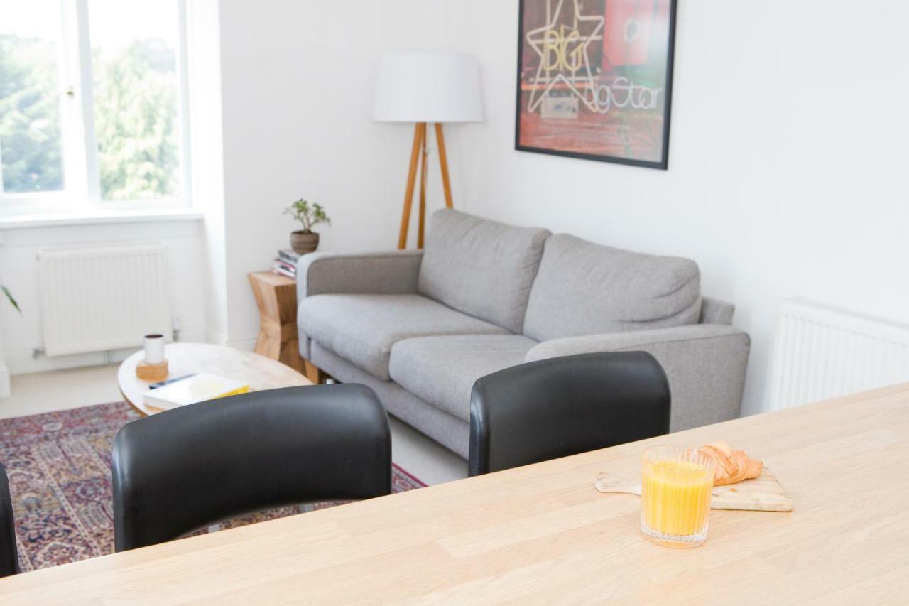 Bright 2 Bedroom Apt - Great Location - Free Parking Bournemouth Exterior foto